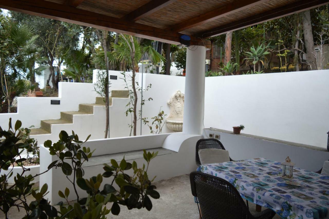 B&B Il Giardino Segreto Stromboli Exterior photo